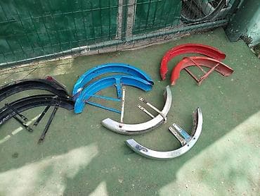 tip top auto delovi: Prednji zadnji blatobrani automatik a 3 2000 dinara u paru Na stanju — 4