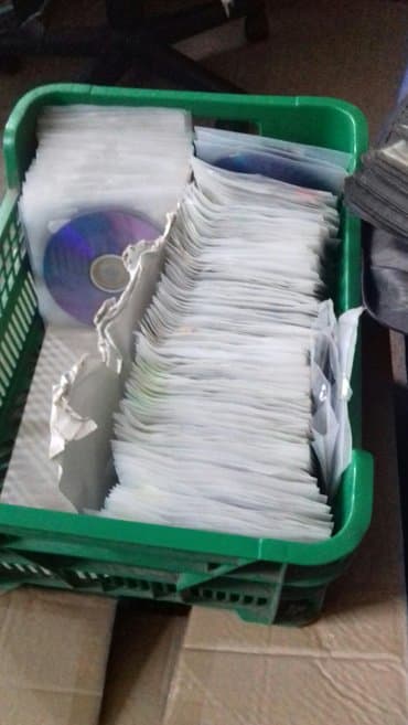Mini disk plejeri: Strana mp3 muzika 15 komada za 500 din nasumicno birano ili mi kazete — 1