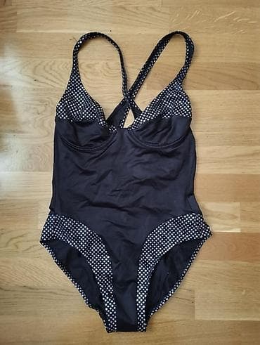 Kupaci kao nov,vel L