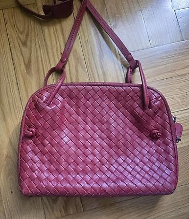 Muška odeća: Bottega Veneta Nodini crvena kozna torba sa dugačkim kaišem. Crossbody — 4