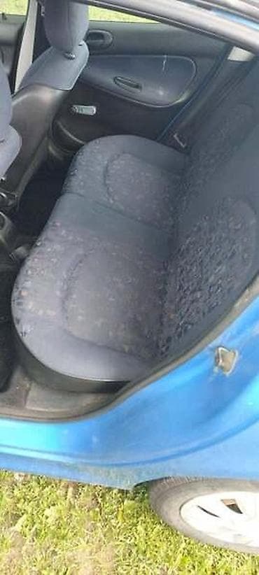 bobina renault clio 1.2: KOMPLETAN U DELOVIMA 1.1B ZA PEUGEOT 206 | Imam sve delove za — 10