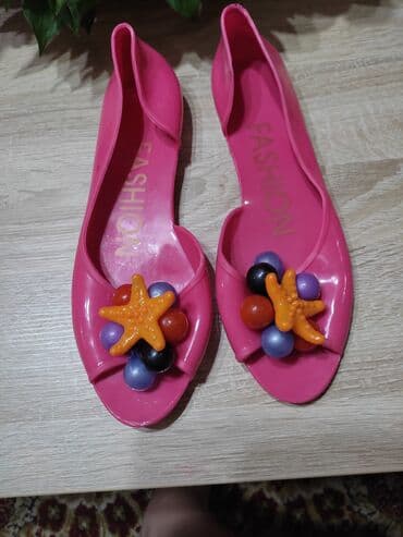 Gležnjače: Sandale, 41 — 2