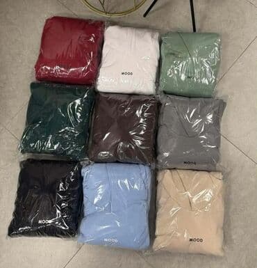 Trenerke: Ženski komplet trenirka “MOOD” - Dvodijelni set: dukserica s — 2