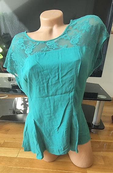 SIM kartice: Gina Tricot ženska bluza – Alma Peplum Top - M - Model: Alma Peplum — 1