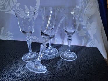 kristalne čaše prodaja: Case vintaz,kristal za vino bohemija. Case komada 4 u — 1