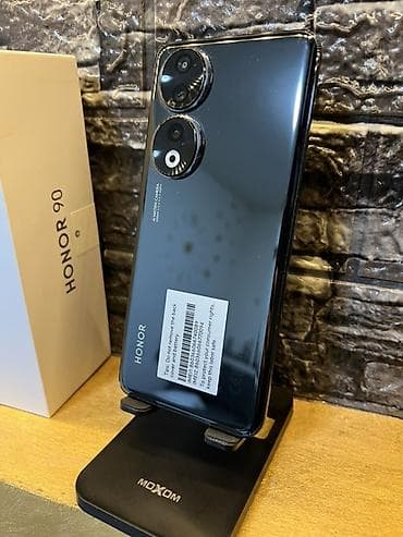 Car Electronics: HONOR 90 – 12 GB RAM + 512 GB ROM - Ekran: 6.7" AMOLED, rezolucija — 7