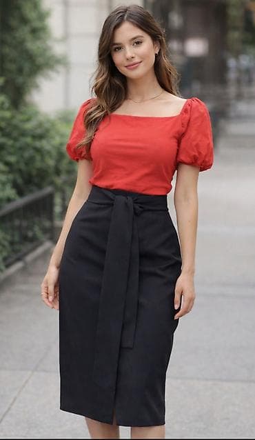 Women's T-shirts and tops: Ženska garderoba – set majica i bluza - Bela pamučna majica sa — 3