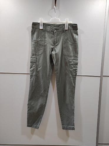Benetton pantalone. Kao nove. Poluobim struka 39/41, dubina napred 19
