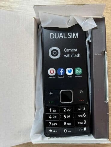 rokovnik sa punjacem: Nokia Xl, Sa tastaturom — 3