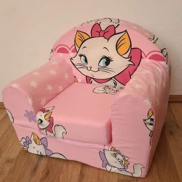 Lara fotelja Praktične dečije foteljice, izrađene od čvrstog