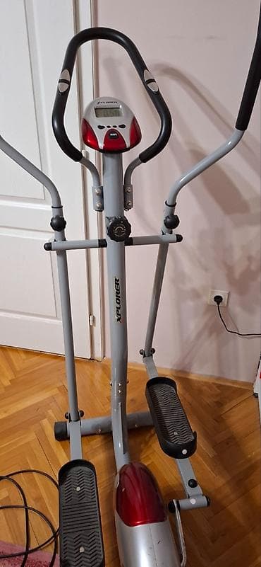 Eliptični trenažer Xplorer - Kompaktan kućni eliptični bicikl sa
