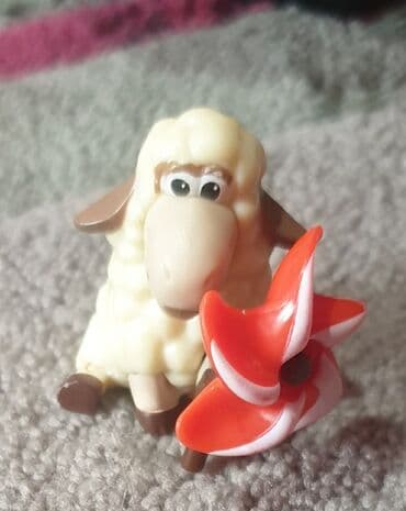 Figurice i makete: Kinder suprise igracka ovca — 1