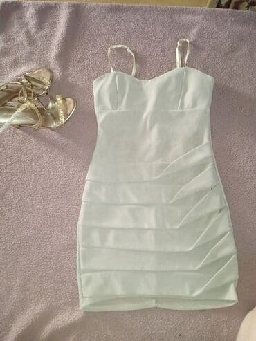 Dresses: S (EU 36), Short sleeves — 4