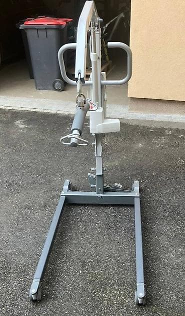 Elektro-hidraulični pacijent lift Invacare sa remenom - Nosivost: do — 10