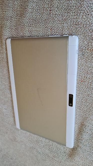 prodaja kamera: Acer Iconia tablet – bela boja - Ekran: oko 10,1 inča (širok okvir — 10