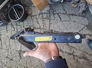 polovne pegle za pvc cevi: DIZALICA ZA FORD FOKUS CMAX SMAX | dizalica za ford vozila — 1