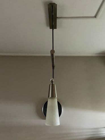stvari za kuću: Chandelier, Used — 2