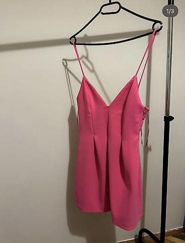 Dukserice: Roze mini haljina na tanke bretele - Model: mini dužina, A-kroj sa — 1