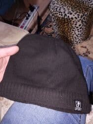 Women's Sweatsuits: Zimska sportska kapa, crna - Pletena spolja, mekana i elastična - — 1