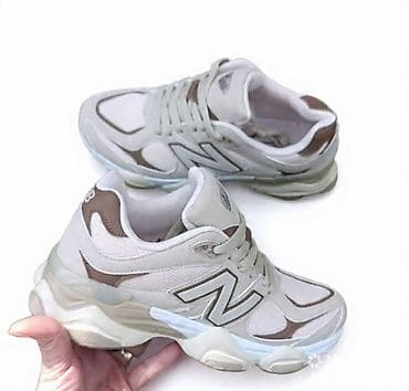 Patike New Balance – chunky silueta - Model sa masivnim, „chunky”