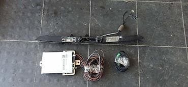 audio kupujemprodajem: RIKVERC KAMERA ZA AUDI A8 | Fabricka rikverc kamera sa instalacijom — 1