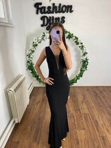 Veličina univerzalna
Cena 2500 din