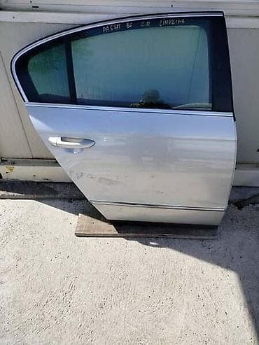 ZADNJA DESNA VRATA ZA VOLKSWAGEN PASSAT B6 OD 2005. DO 2010. GOD. |