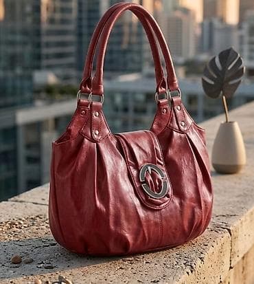 miu miu novcanik: Elegantna ženska torba – bordo crvena - Materijal: mekana, glatka — 1