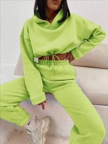 komplet trenerke nike: Komplet trenerka: 3200 dinara — 3