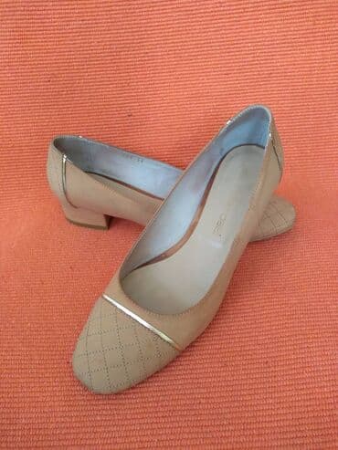 suknje od skaja: Pumps, Antonella Rossi — 1