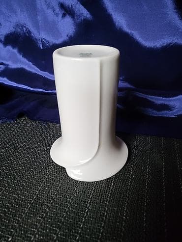 Kutije za odlaganje: Vaza nova 1950g+,rucni rad KPM porcelan Bavaria. Nova nemacka — 10