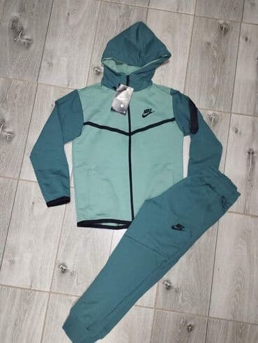 Decije komplet trenerke
Cena 4400 din
Velicina 14 na lalafo.rs Decije komplet trenerke
Cena 4400 din
Velicina 14