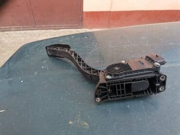 gasni amortizeri dimenzije: Pedala gasa elektronska Lada 21214i Nivu . Polovno, ocuvano. Skinuto — 6