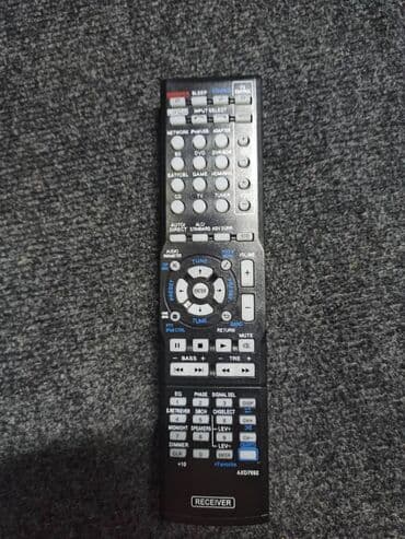 Pioneer AXD 7692 novi daljinci bez baterija — 2