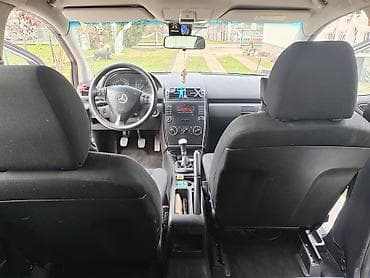 Used Cars: Mercedes-Benz A-klasa (W169) – 5 vrata, srebrna boja Glavne — 7