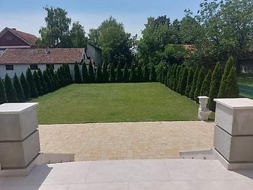 kuća na prodaju: 380 kv. m, 8 soba — 9