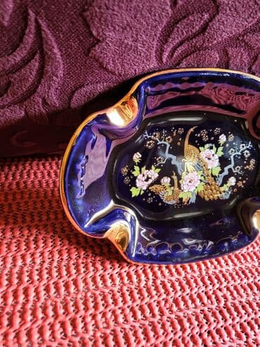 Antikviteti: Pepeljara nova porcelan,kobalt,pozlata 70te. Pepeljara je bez — 3