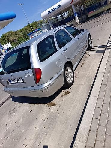 az auto batajnica: Lancia Lybra karavan 2000to – srebrna, 5 vrata - Motor: 1,9 jtd (na — 7