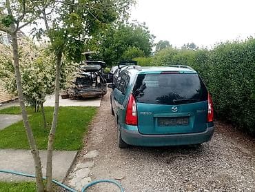 retrovizor lada niva: Mazda Premacy (minivan/MPV) delovi - Prostrano porodično vozilo sa 5 — 1