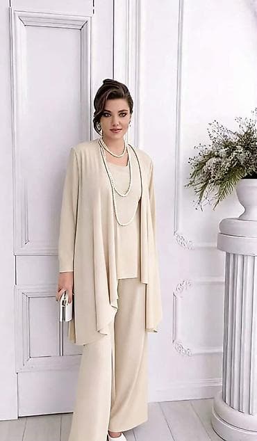 afrodita kompleti: Tri dela komplet, 
3.000 din 
Vel. Xl do 5xl, 
Pamuk viskoza
V23 — 1