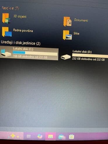Acer: Intel Celeron, 4 GB OZU — 3