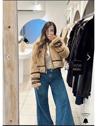 marmot jakne: HIT bundice 🔥
Vel: S/M/L/XL
Cena: 5000 dinara — 1