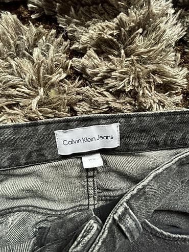 velicina amerike: Bermude i šortsevi Calvin Klein, bоја - Siva — 3