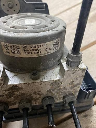 golf 2 crveni: ABS PUMPA ZA VOLKSWAGEN GOLF 7 - 5Q0614517R | Abs pumpa za Golf 7 — 3