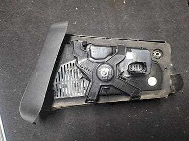 branik citroen c3: STOP SVETLO LEVO 8 4G5945093C | Stop svetlo — 3