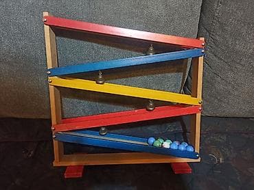 espadrile sa platformom: Drvena igračka KASKADE sa pet staza, četiri zvončića i 10 kuglica — 2