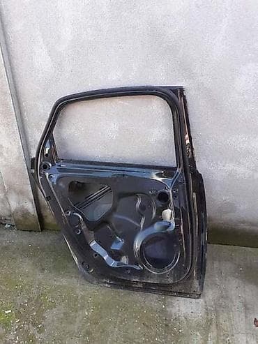 auto plac nis: ZADNJA LEVA VRATA 4G SEDAN ZA AUDI A6 | Zadnja leva vrata za Audi A6 — 3