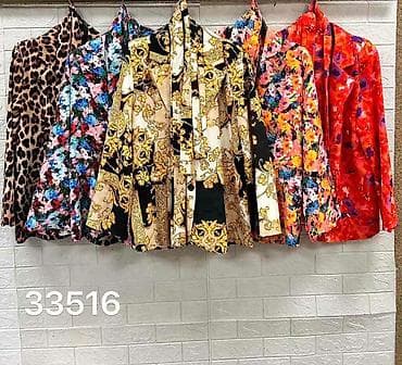 svetlece jakne: Nova kolekcija ✨️ Sako: 3000din
S M L — 6