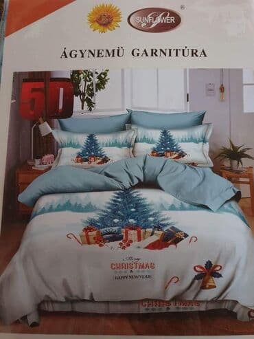 PRAZNIČNI DEZENI Cena 3200 din Komplet posteljina sadrzi: Dusecni