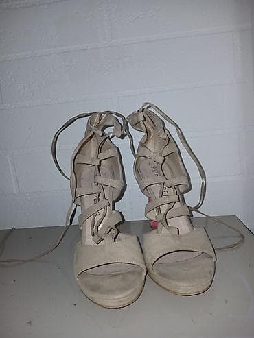 Muška obuća: Bež ženske sandale na visoku štiklu s vezivanjem oko zgloba. - — 1